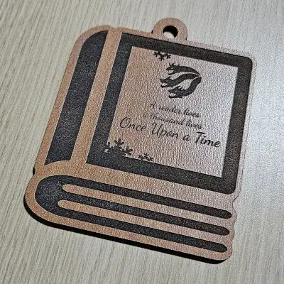 Bookish Ornament Generator example