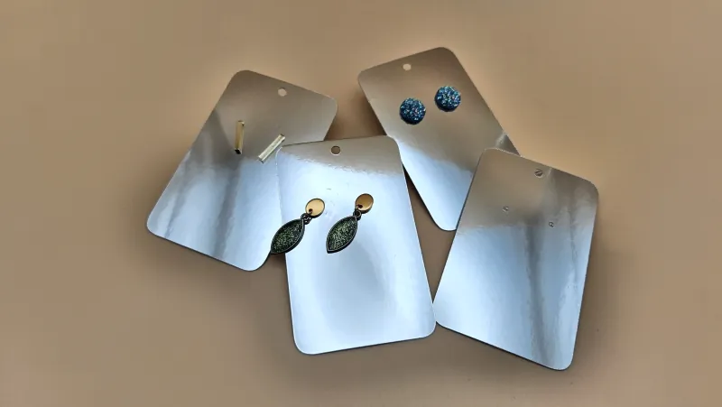 Earring Card Generator example